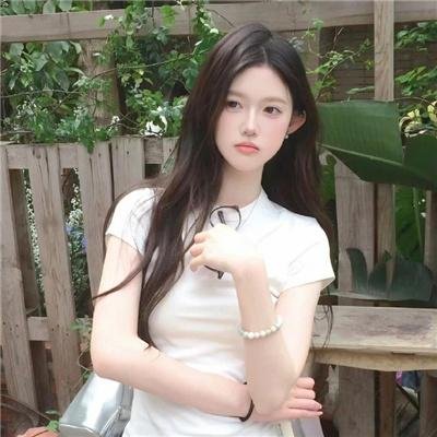 哭泣的女人 海报